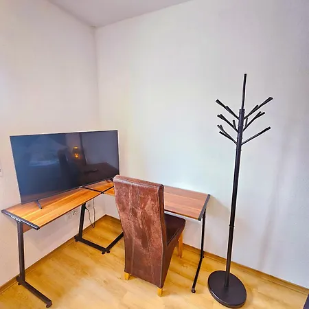 Ecocube 441 - 1wohnkueche, Backofen, Tv, Parkplatz דירה